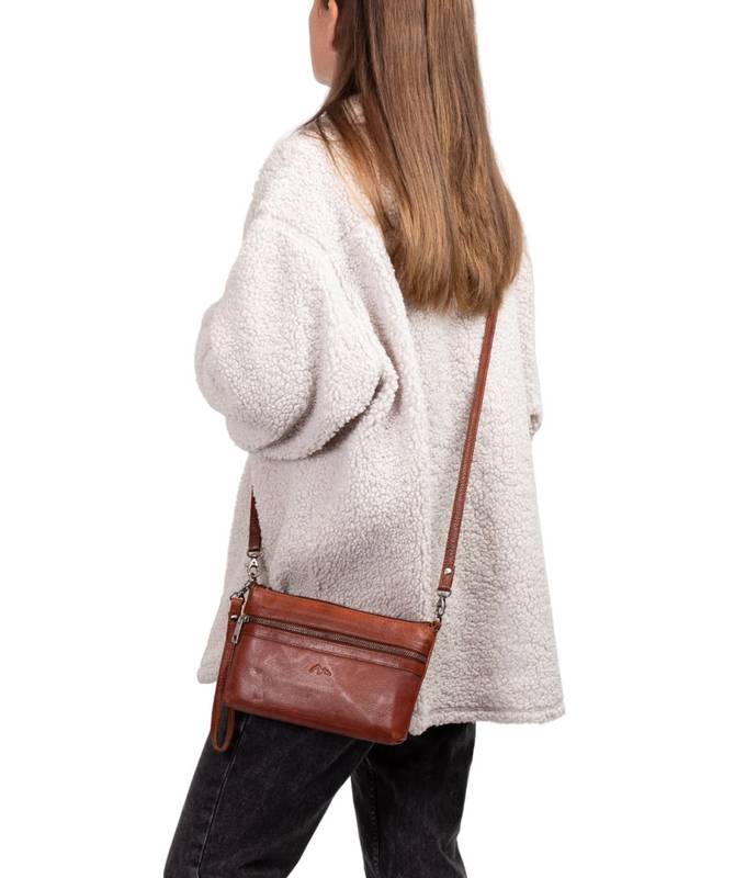 Hovedbilde Tiramisu Leather Clutch Crossbody - BHCTM3710